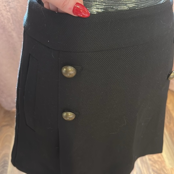 Express Skirt - Picture 6 of 6